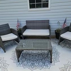 Brand New 4 Piece Patio Set