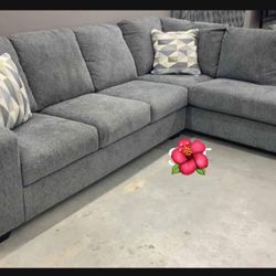 ✨ Dalhart Charcoal Contemporary 2 Piece Sofa Sectional With Chaise💥 Brad New 💯 