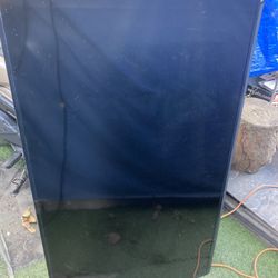 65 In Vizio smart TV