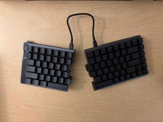 ROG Falcata Split Keyboard