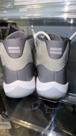 Jordan 11 cool gray size 5.5 box included DS
