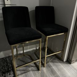 Bar & Counter Stools (2)