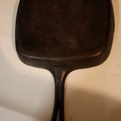 Wagner Ware Iron Skillet 