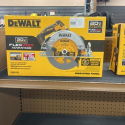 Dewalt Saw 