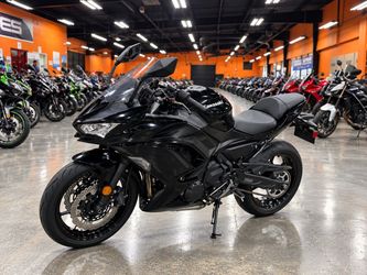 2025 Kawasaki Ninja 650 in Mint Condition. Pre Owned. Only $500 down.