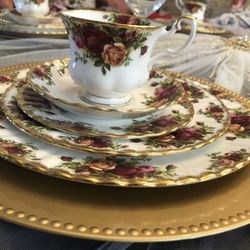 Royal Albert Old Country Roses 
