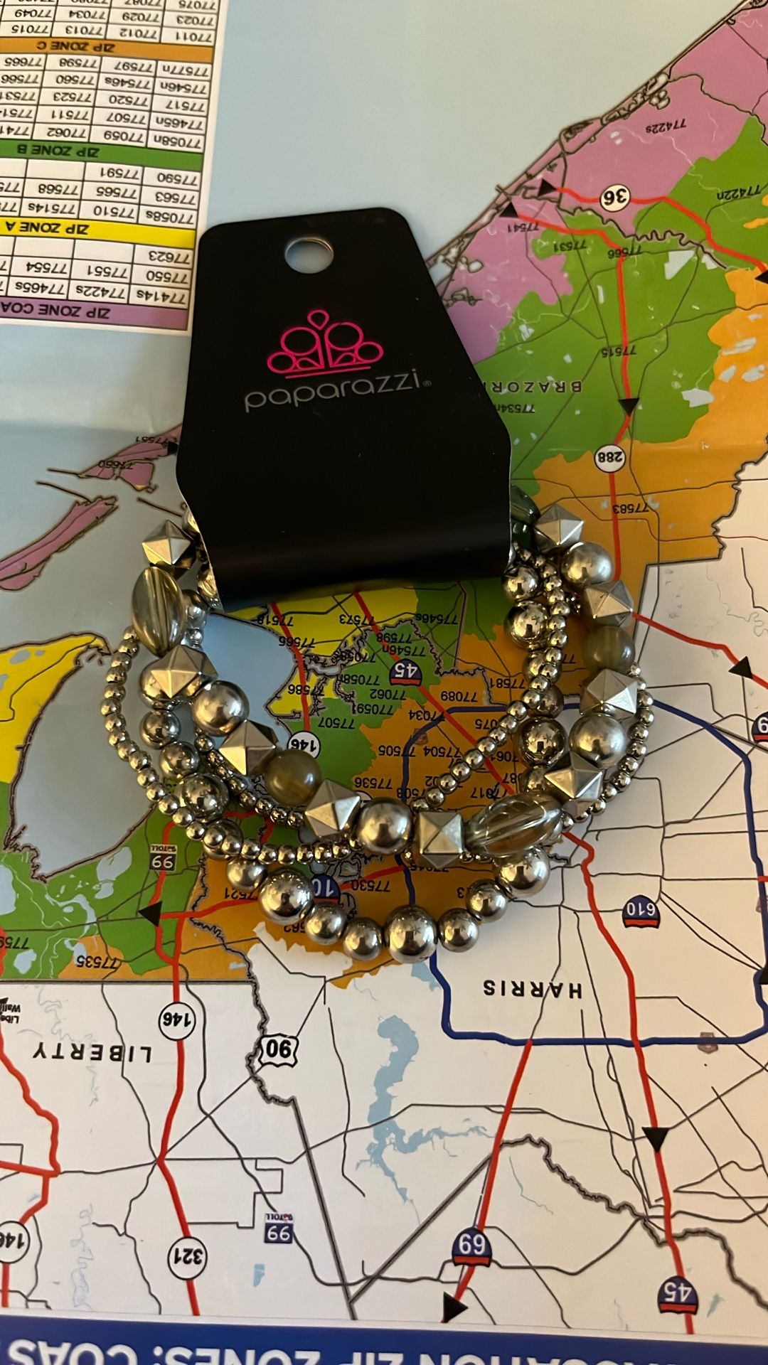 Top twinkle bracelet