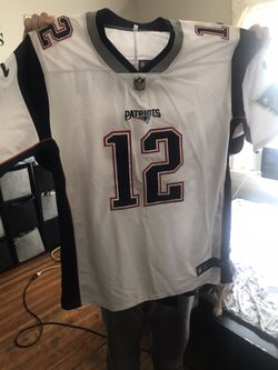 New Tom Brady Jersey extra-large