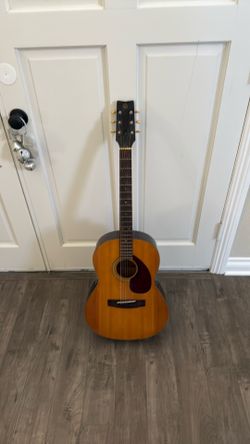 Yamaha Acoustic Guitar FG-75