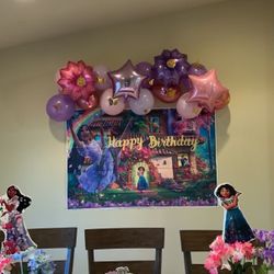 Encanto Birthday Banner/Foam Centerpieces