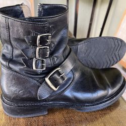 Size 8  FRYE Mini Boots in Black