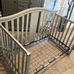 Graco Baby Crib