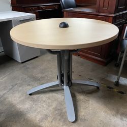 36" round conference table 
