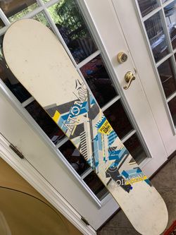 Atomic snowboard 155cm