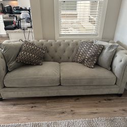 Sofa 