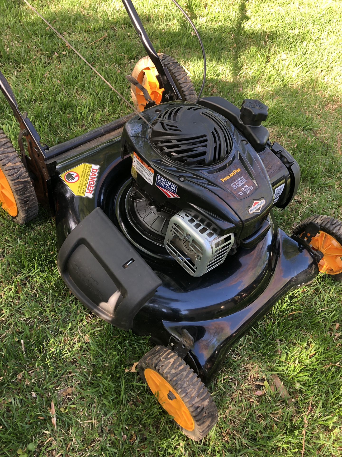 Lawnmower PoulanPro