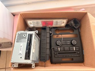 Ford f150 radio and tail light