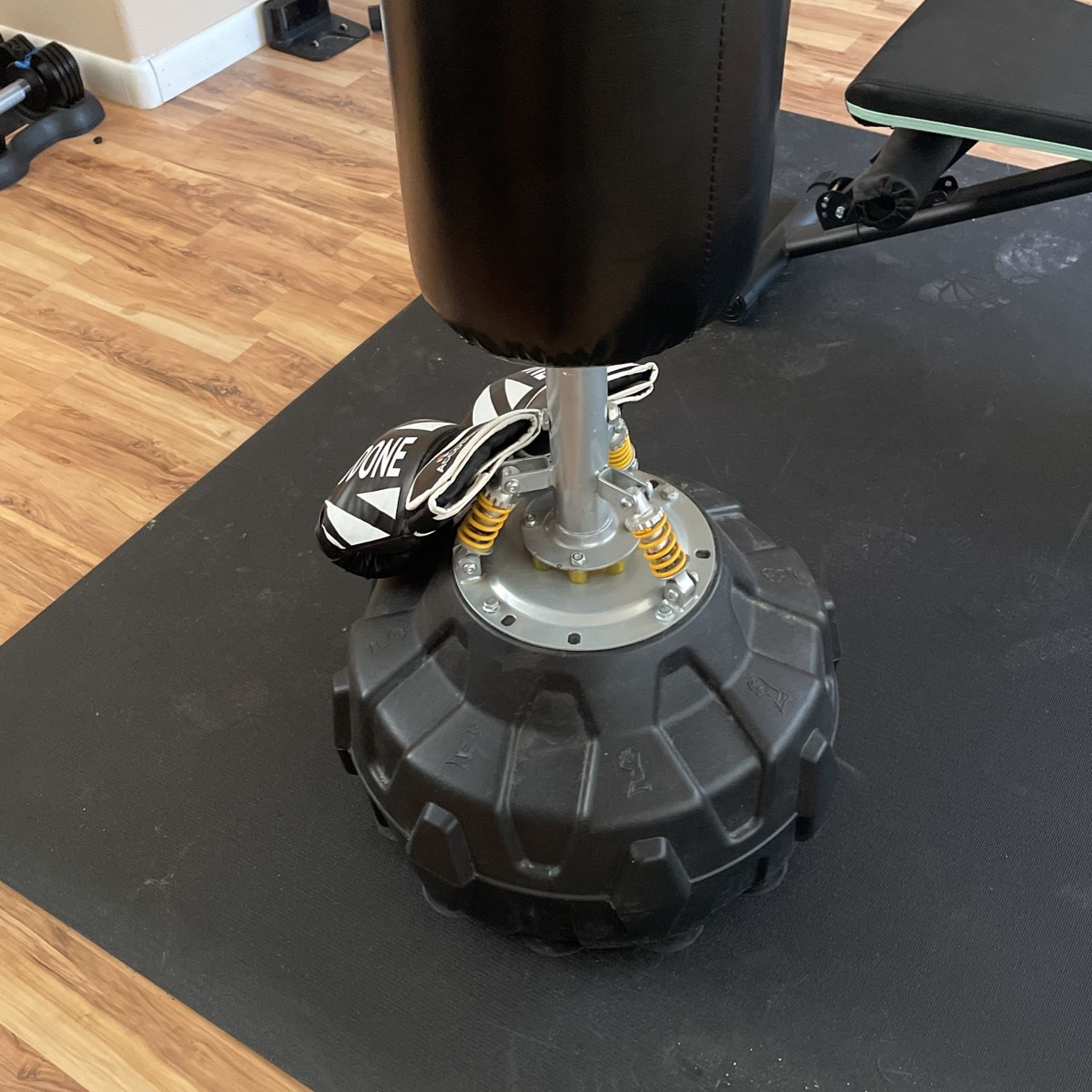 Lightly Used Punching Bag With Weighted Bottom. for Sale in Peoria, AZ OfferUp