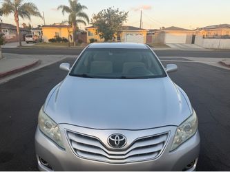 2011 Toyota Camry le