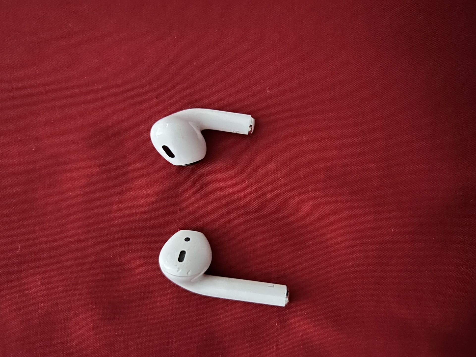 AirPods