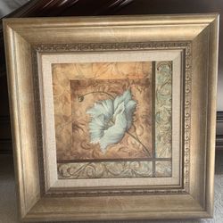 Decretive Blue Flower Picture & Frame