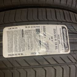 Tire 255/ 35R19XL