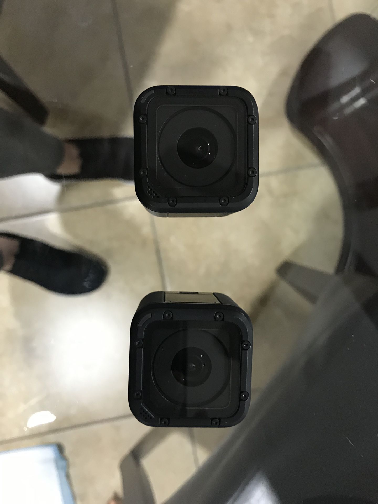 Cameras Go Pro Hero 4 with covers and equipment