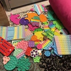 A bunch of fidgets toys!