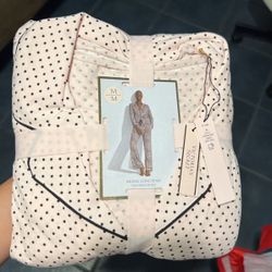 Victorias Secret Pajama Set