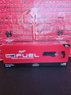 MILWAUKEE M18 FUEL 18V LITHIUM-ION BRUSHLESS CORDLESS SAWZALL RECIPROCATING SAW ( TOOL ONLY  )