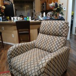 Recliner Chair