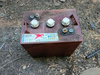 Two trojan 6v deep cycle flooded batterys