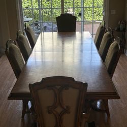 Classic Dining Room Table With 8 Chairs