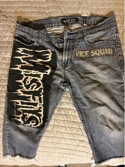 Skinny jean shorts