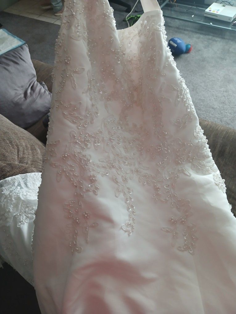Wedding Gown Brand NEW