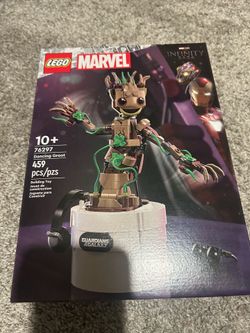 Lego Dancing Groot