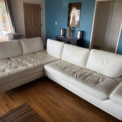 Amazing Leather Couch 