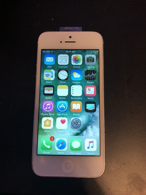 Apple iPhone 5 16gb Factory Unlocked Like New