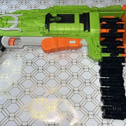 Nerf - Zombie Strike Ripchain Dart Gun with Chain Machine Gun Toy - Works