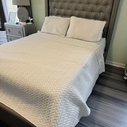 Queen Size Bed with Sealy Mattress and Cover
