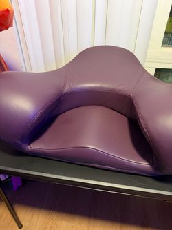 Alexia Meditation Seat