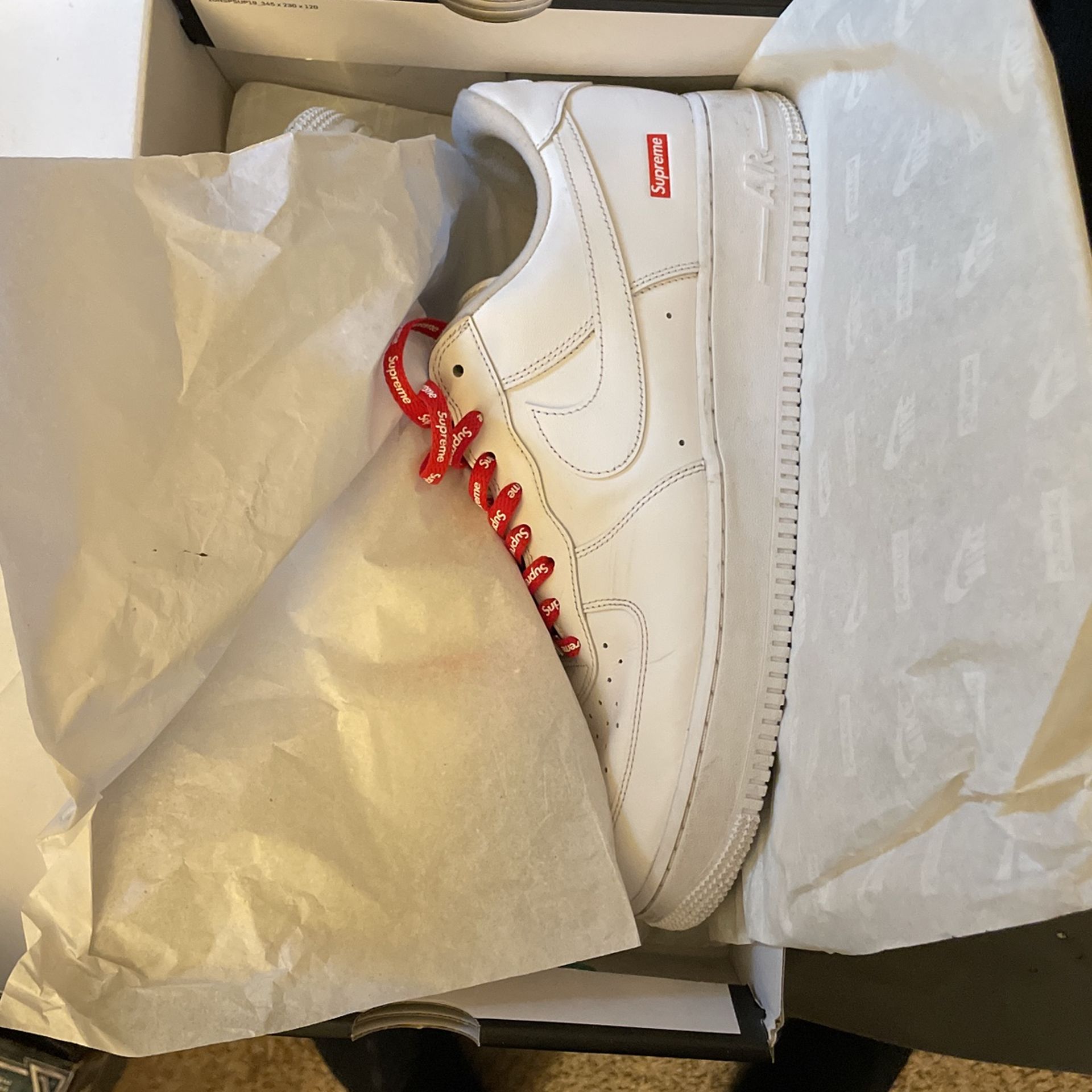 White Supreme AirForce