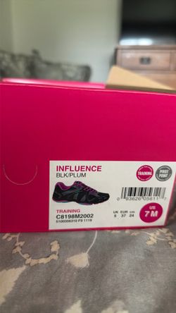 Ryka Influence training shoes in black/plum – women’s size 7