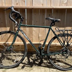 Surly Disc Trucker 700c (28") - Touring/Commuter Bike - Minty Green