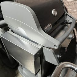 I’m Running Out Of Word On How To Describe This Amazing Weber Spirit Two Burner BBQ Grill