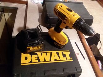 Dewalt drill $40