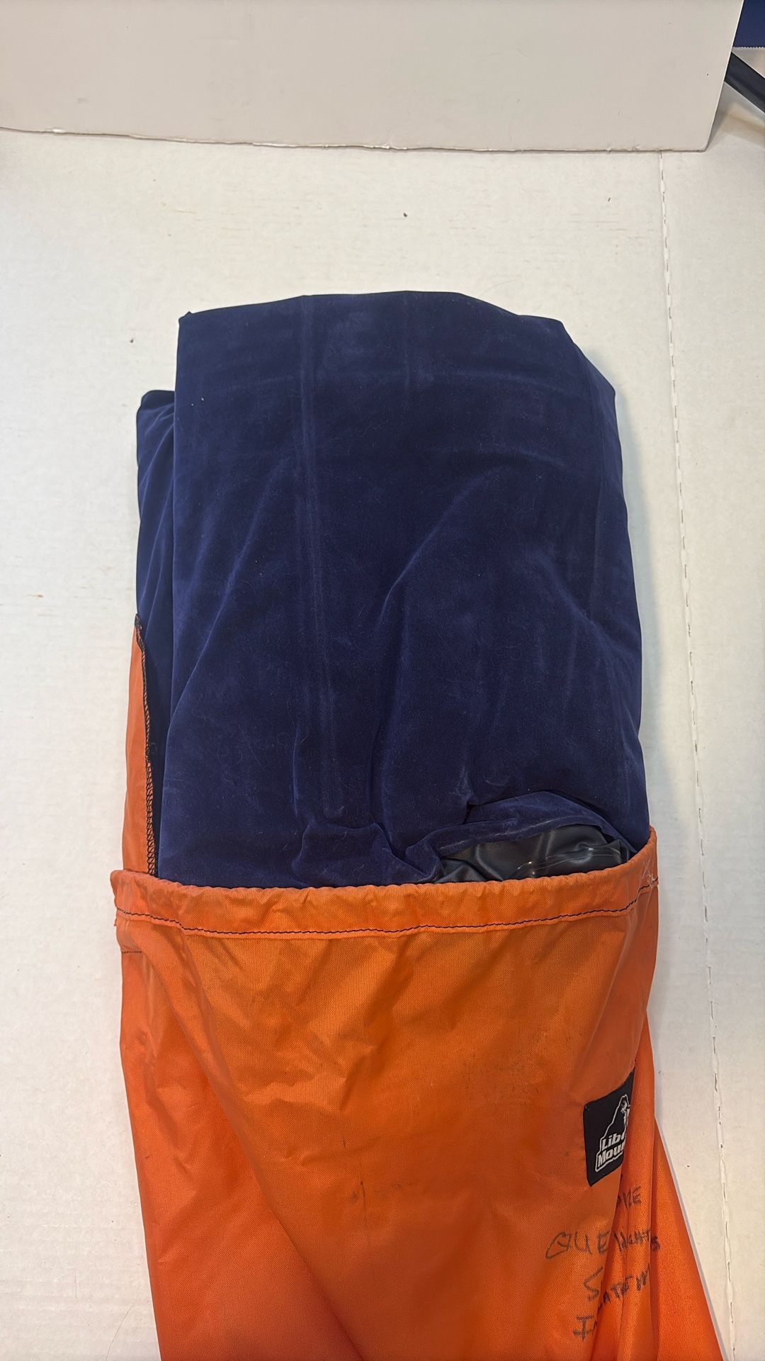 Queen Size Single Height, Inflatable mattress, great condition