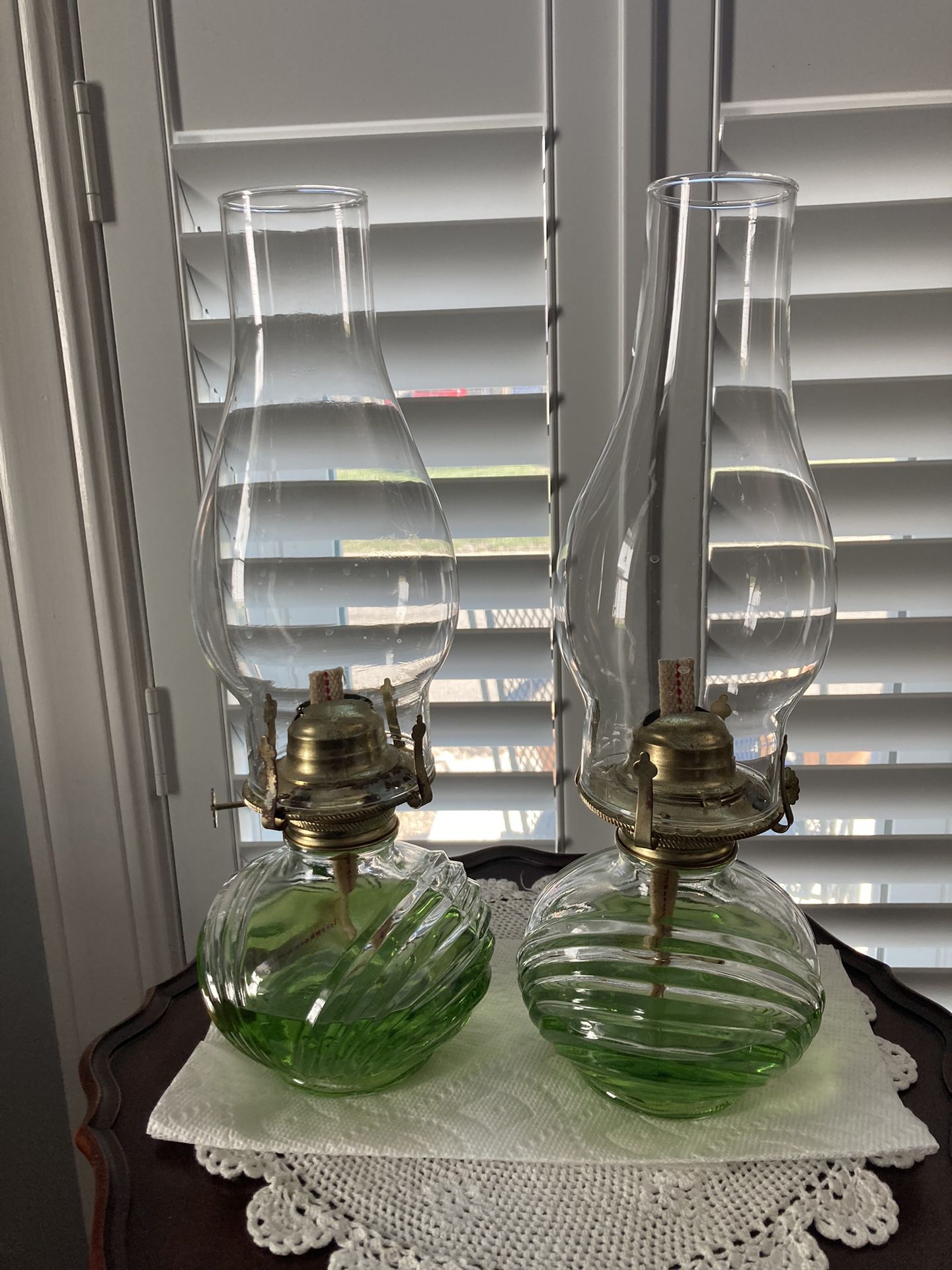 Pair Of Vintage Oil Lamps ** READ BELOW 