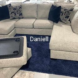 Megginson Storm U Shape Confortable Sectional Double Chaise/Brand New Benchcrat, Household  