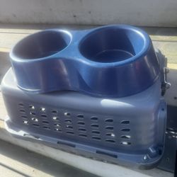 Pets Cage With 2 Beverage And Food Container